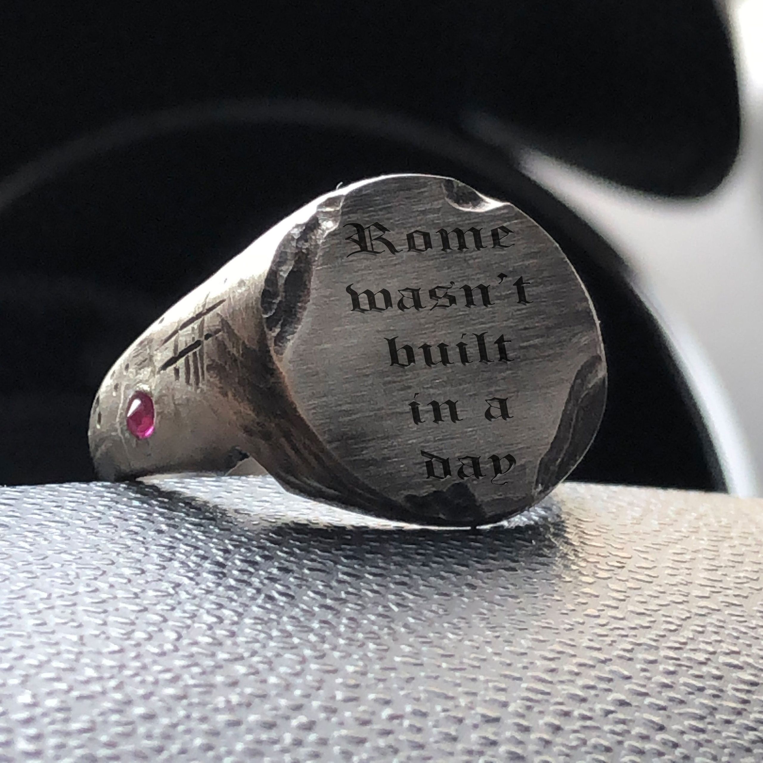 Handmade Family Crest Signet Ring: Personalized Antique Style Jewelry
